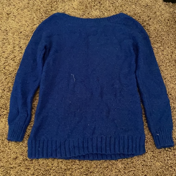 Electric blue Hollister sweater - Picture 4 of 4